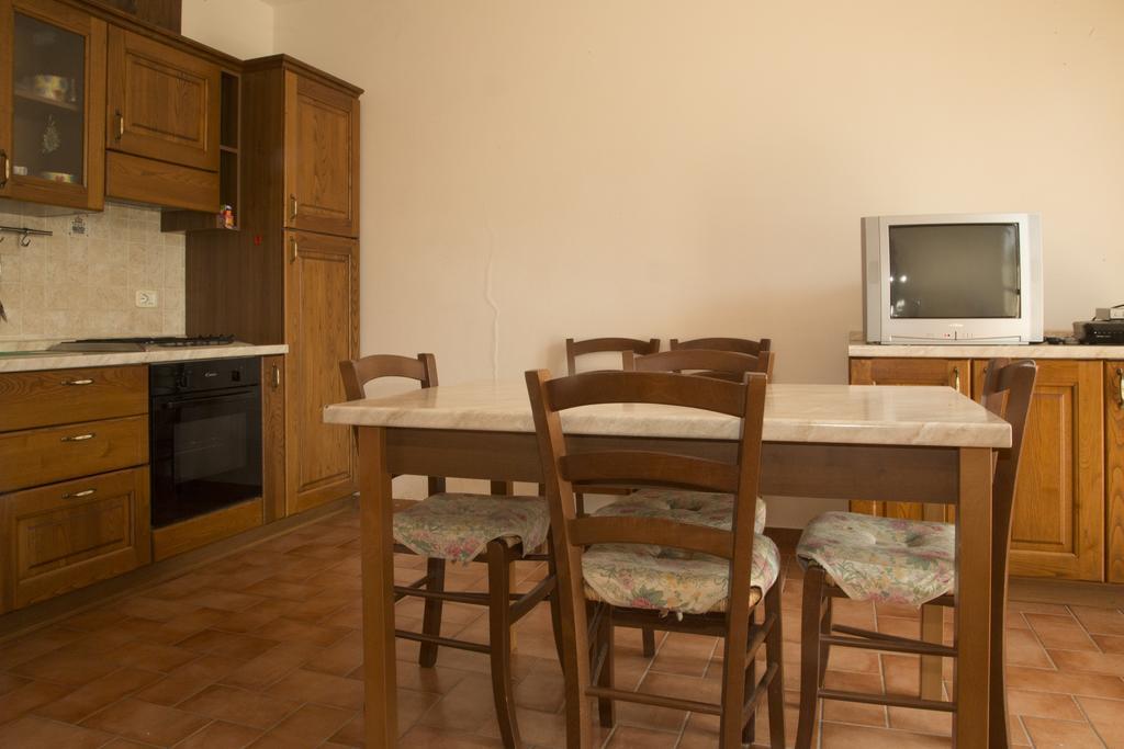 Agriturismo Sant'Orsola Фолоника Стая снимка